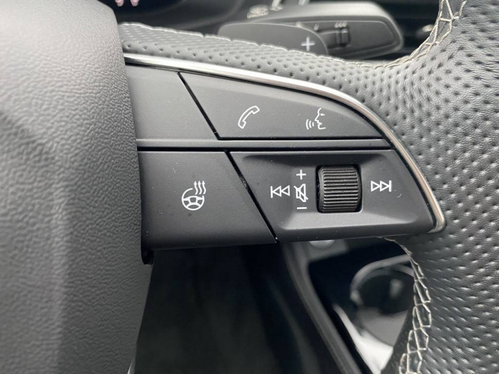 Acheter Audi A4 A4 35 TFSI 150 S tronic 7 Competition 4p occasion dans les concessions du Groupe Faurie