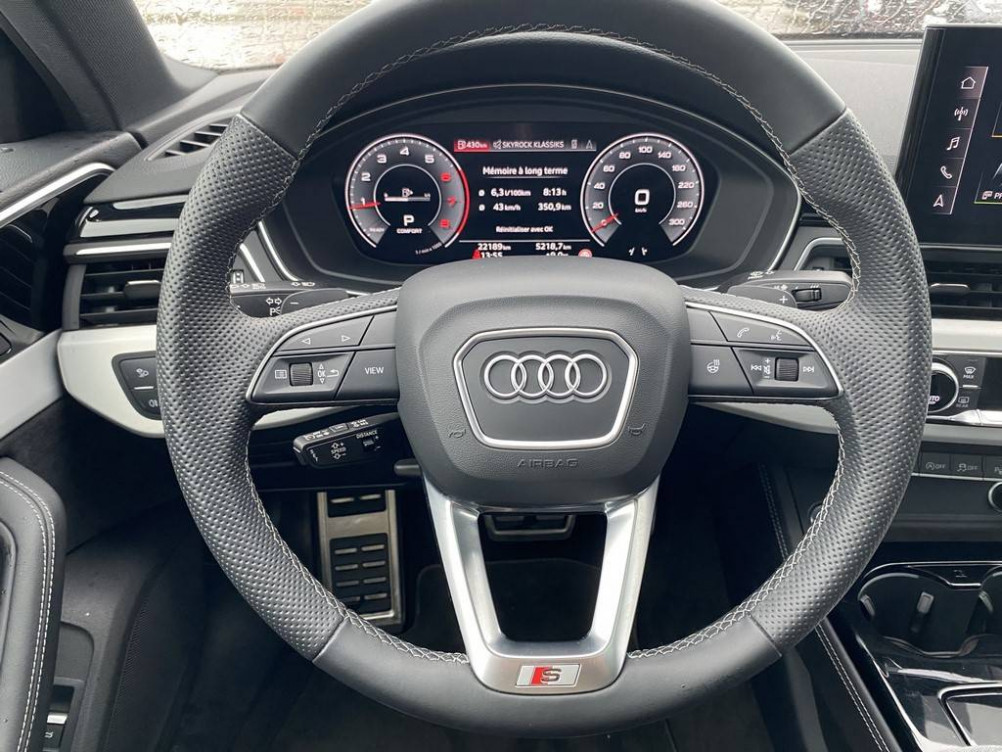 Acheter Audi A4 A4 35 TFSI 150 S tronic 7 Competition 4p occasion dans les concessions du Groupe Faurie
