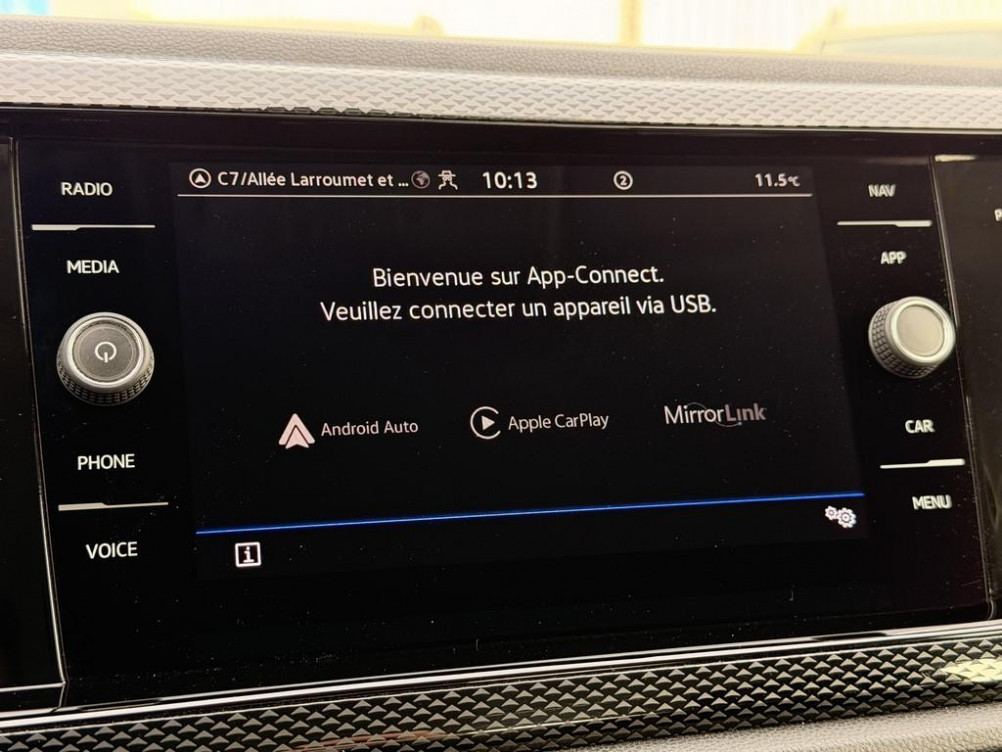 Acheter Volkswagen Taigo Taigo 1.0 TSI 110 BVM6 Life Business 5p occasion dans les concessions du Groupe Faurie