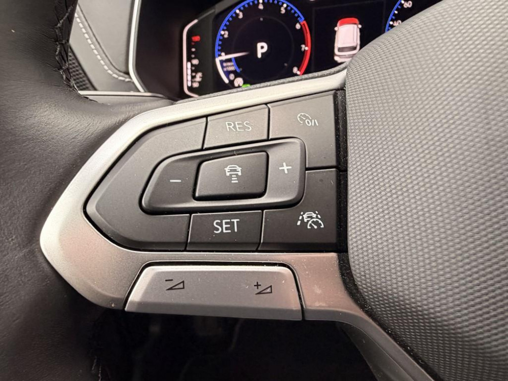 Acheter Volkswagen T-Cross T-Cross 1.0 TSI 116 Start/Stop DSG7 R-Line Edition 5p occasion dans les concessions du Groupe Faurie