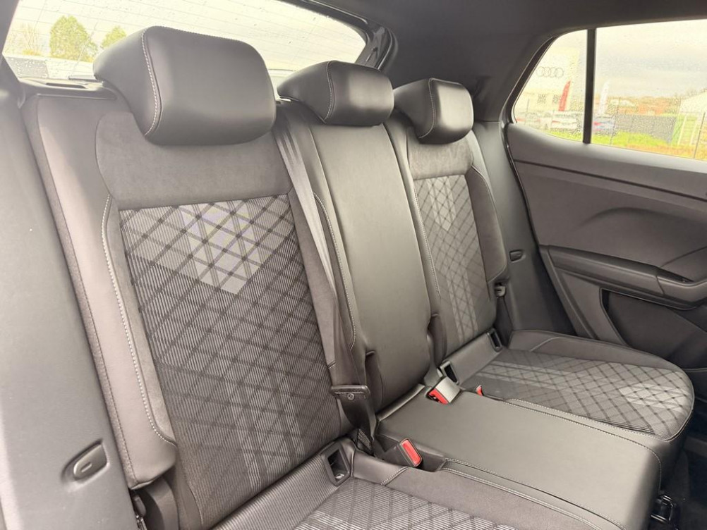 Acheter Volkswagen T-Cross T-Cross 1.0 TSI 116 Start/Stop DSG7 R-Line Edition 5p occasion dans les concessions du Groupe Faurie