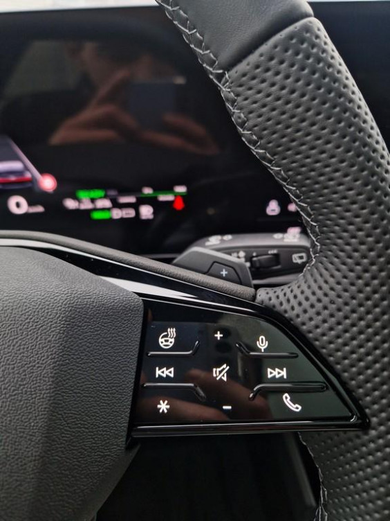 Acheter Audi Q6 E-TRON Q6 e-tron 306 ch 100 kWh performance S line 5p neuf dans les concessions du Groupe Faurie