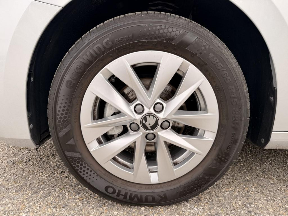 Acheter Skoda Fabia Fabia 1.0 TSI 95 ch EVO 2 BVM5 Selection 5p occasion dans les concessions du Groupe Faurie