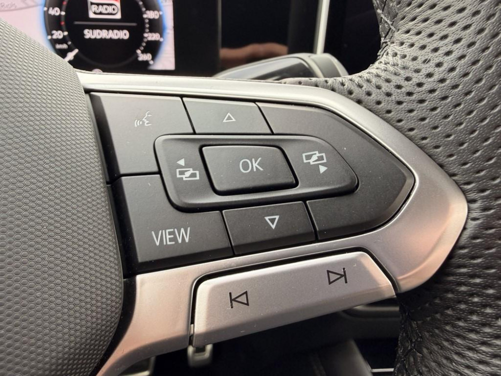 Acheter Volkswagen Tiguan Tiguan 1.5 eTSI 150ch DSG7 R-Line 5p occasion dans les concessions du Groupe Faurie