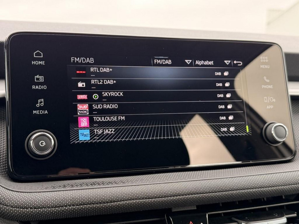 Acheter Skoda Fabia Fabia 1.0 TSI 95 ch EVO 2 BVM5 Selection 5p occasion dans les concessions du Groupe Faurie