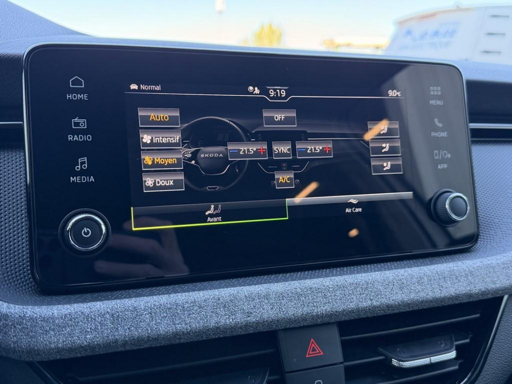 Acheter Skoda Kamiq Kamiq 1.0 TSI Evo 2 116 ch DSG7 Selection 5p occasion dans les concessions du Groupe Faurie