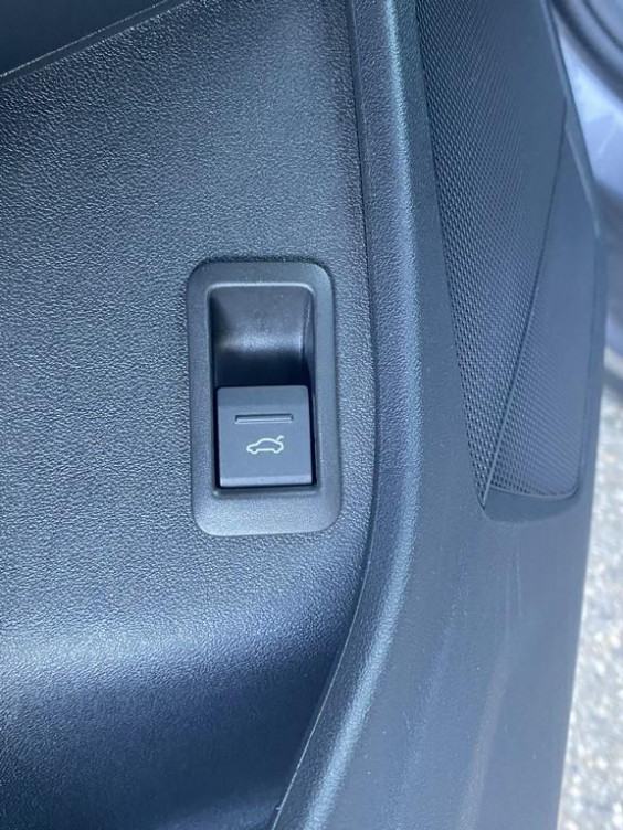 Acheter Audi Q4 Q4 e-tron 45 285 ch 82 kWh Design 5p occasion dans les concessions du Groupe Faurie