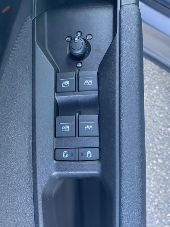 Acheter Audi Q4 Q4 e-tron 45 285 ch 82 kWh Design 5p occasion dans les concessions du Groupe Faurie