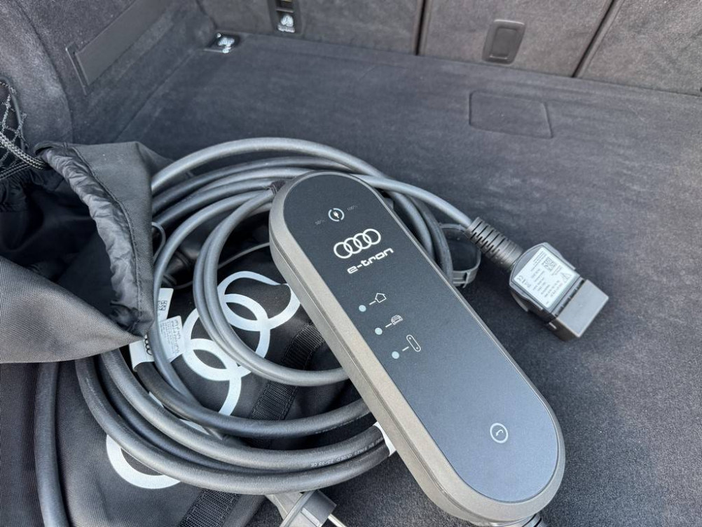 Acheter Audi Q5 Q5 Sportback 55 TFSIe 367 S tronic 7 Quattro S line 5p occasion dans les concessions du Groupe Faurie