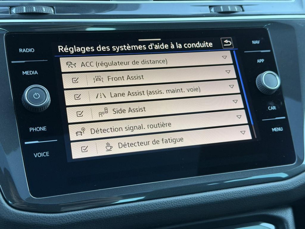 Acheter Volkswagen Tiguan Tiguan 1.4 eHybrid 245ch DSG6 Elegance 5p occasion dans les concessions du Groupe Faurie