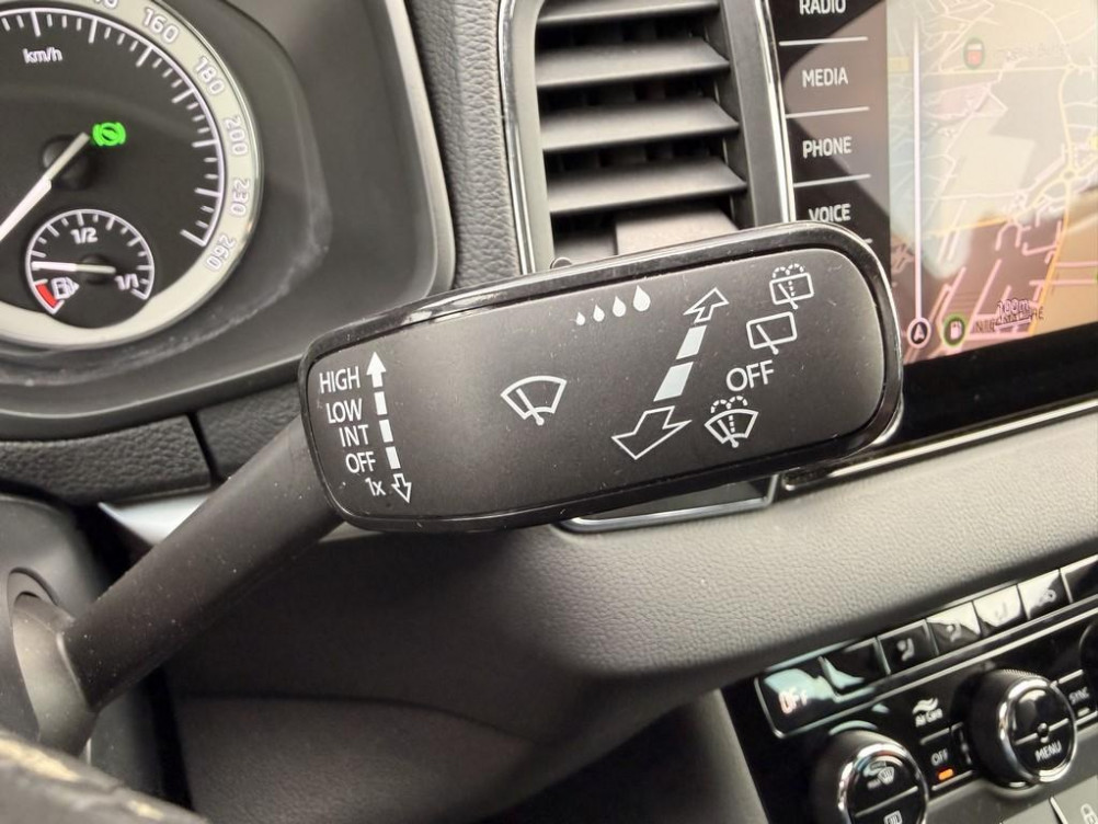 Acheter Skoda Karoq Karoq 2.0 TDI 116 ch SCR DSG7 Business 5p occasion dans les concessions du Groupe Faurie