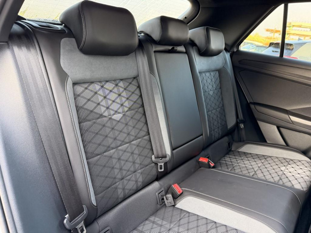 Acheter Volkswagen T-Roc T-Roc 2.0 TDI 150 Start/Stop DSG7 R-Line 5p occasion dans les concessions du Groupe Faurie