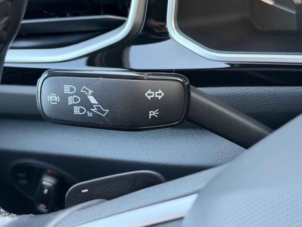 Acheter Volkswagen T-Roc T-Roc 2.0 TDI 150 Start/Stop DSG7 R-Line 5p occasion dans les concessions du Groupe Faurie