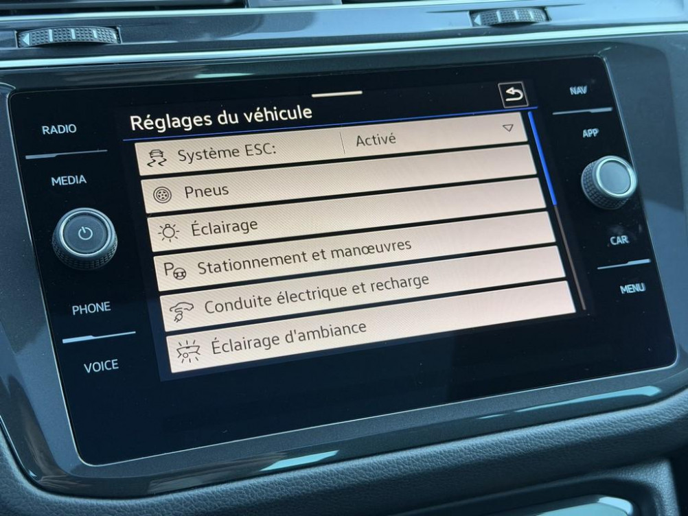 Acheter Volkswagen Tiguan Tiguan 1.4 eHybrid 245ch DSG6 Elegance 5p occasion dans les concessions du Groupe Faurie
