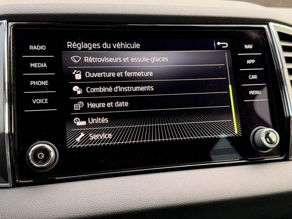 Acheter Skoda Karoq Karoq 2.0 TDI 116 ch SCR DSG7 Business 5p occasion dans les concessions du Groupe Faurie