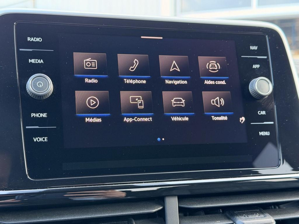 Acheter Volkswagen T-Roc T-Roc 2.0 TDI 150 Start/Stop DSG7 R-Line 5p occasion dans les concessions du Groupe Faurie