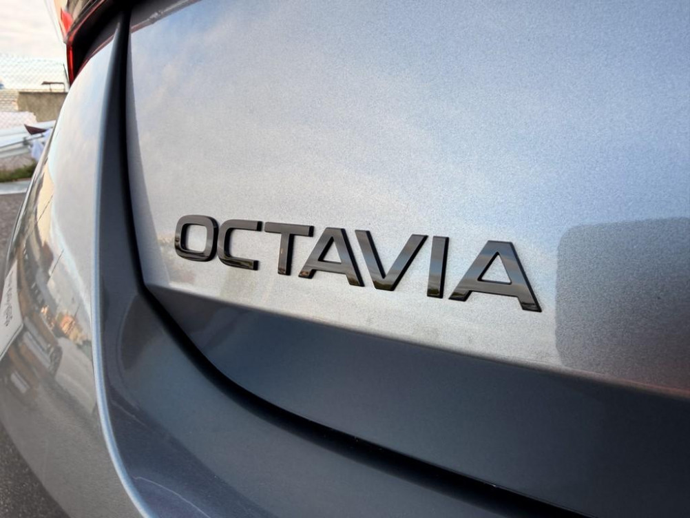 Acheter Skoda Octavia Octavia 2.0 TDI 150 ch SCR DSG7 Sportline 5p occasion dans les concessions du Groupe Faurie