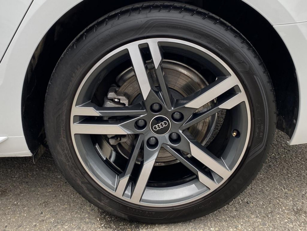 Acheter Audi A4 A4 35 TFSI 150 S tronic 7 Avus 4p occasion dans les concessions du Groupe Faurie