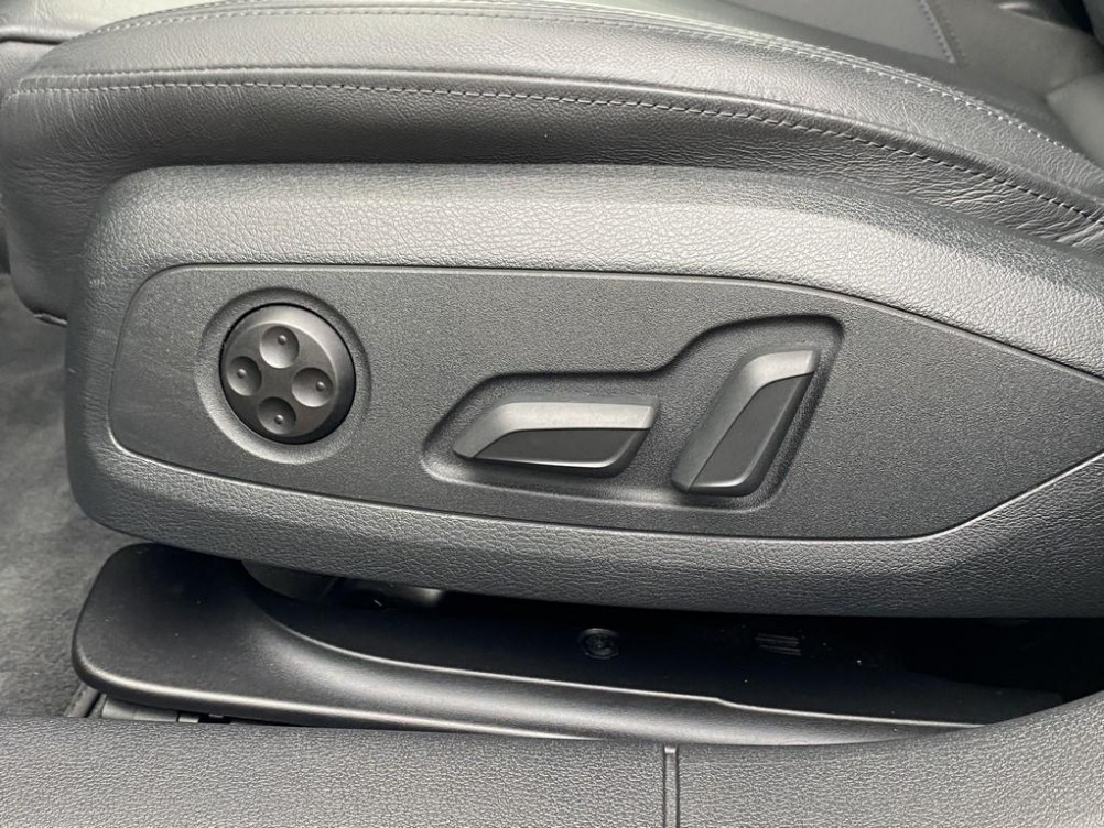 Acheter Audi A4 A4 35 TFSI 150 S tronic 7 Avus 4p occasion dans les concessions du Groupe Faurie