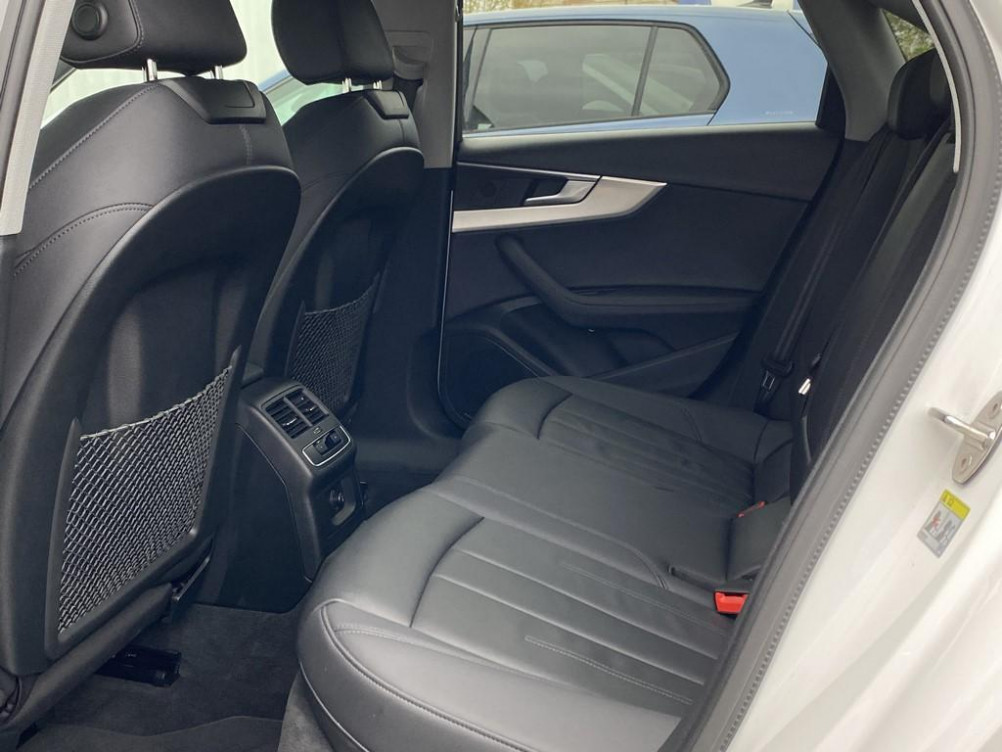 Acheter Audi A4 A4 35 TFSI 150 S tronic 7 Avus 4p occasion dans les concessions du Groupe Faurie