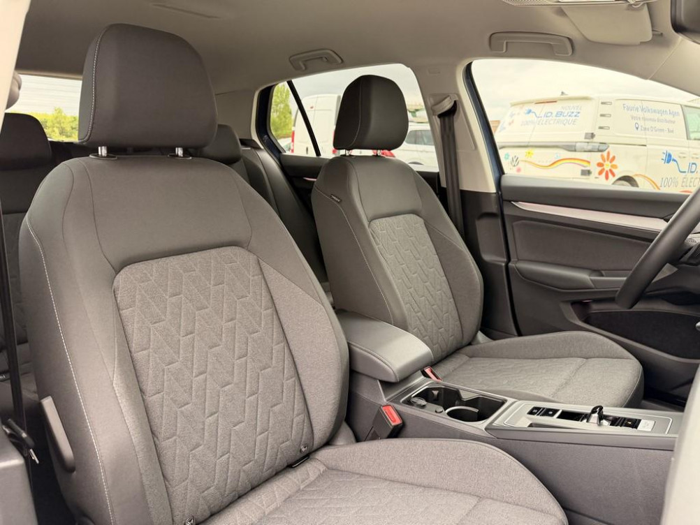 Acheter Volkswagen Golf Golf 1.5 eHybrid 204 DSG6 Life Plus 5p occasion dans les concessions du Groupe Faurie