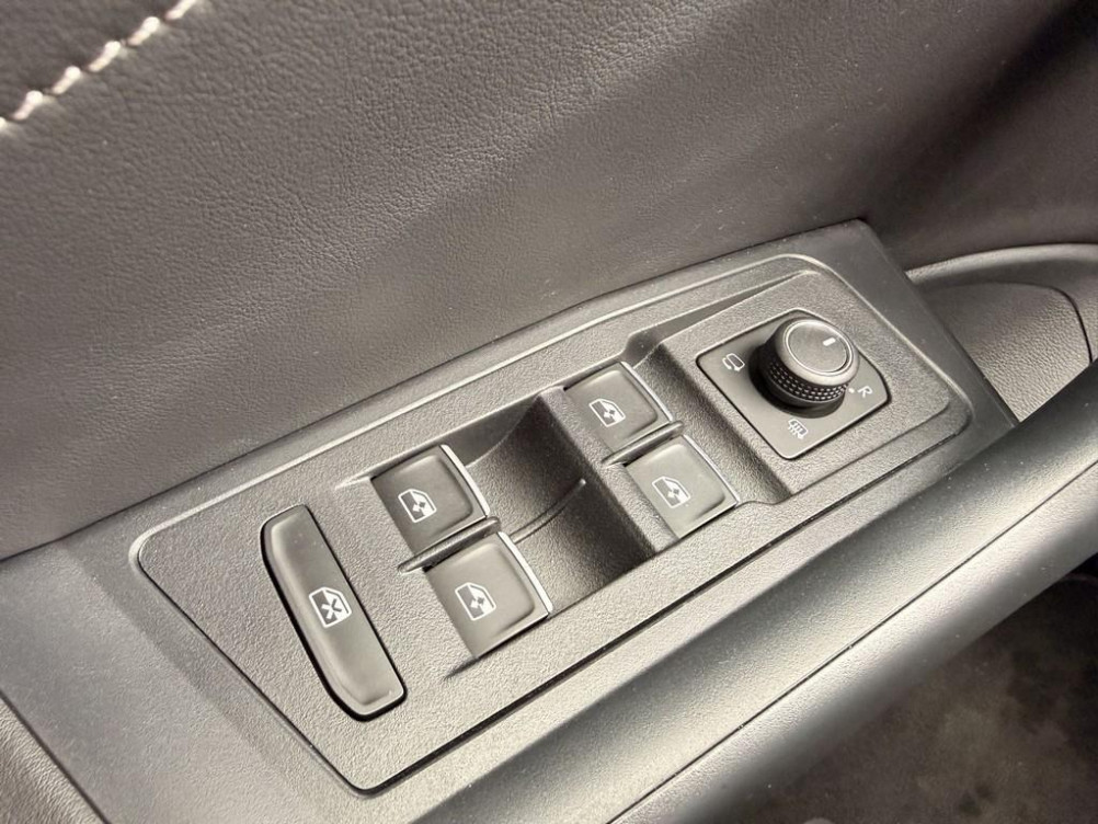 Acheter Volkswagen T-Roc T-Roc 1.5 TSI EVO2 150 Start/Stop DSG7 R-Line Edition 5p occasion dans les concessions du Groupe Faurie