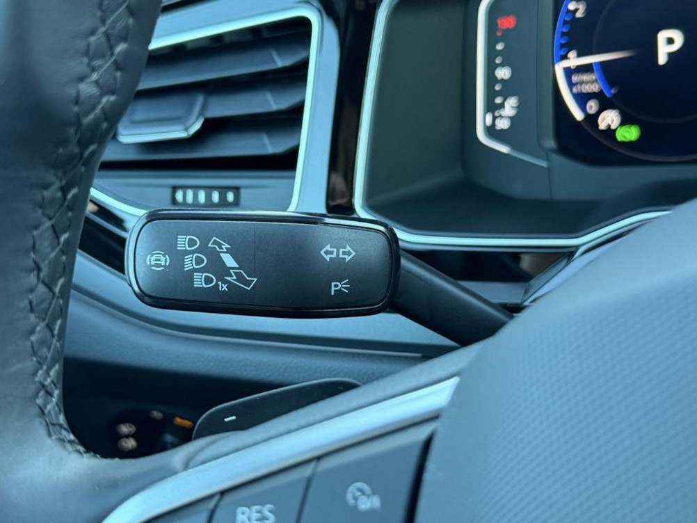 Acheter Volkswagen Taigo Taigo 1.0 TSI 116 DSG7 R-Line Edition 5p occasion dans les concessions du Groupe Faurie