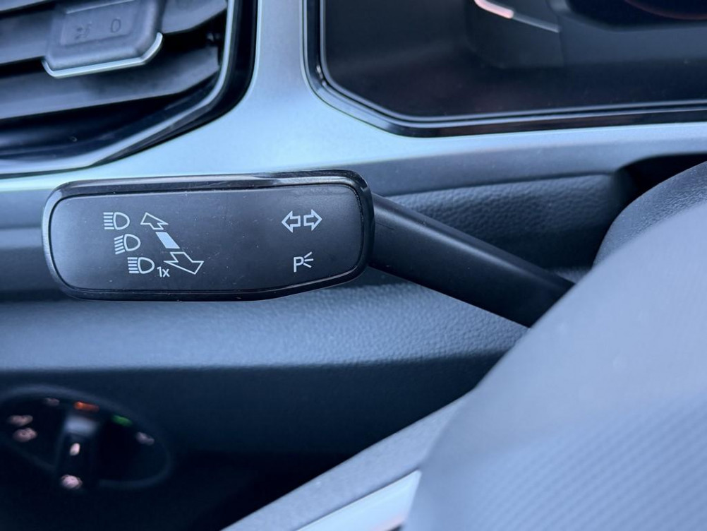 Acheter Volkswagen T-Roc T-Roc 1.0 TSI 110 Start/Stop BVM6 Life 5p occasion dans les concessions du Groupe Faurie