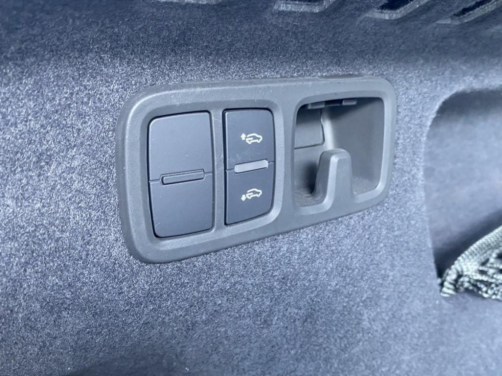 Acheter Audi Q8 Q8 60 TFSI e 462 Tiptronic 8 Quattro Compétition 5p occasion dans les concessions du Groupe Faurie