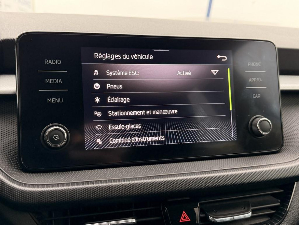 Acheter Skoda Fabia Fabia 1.0 MPI 80 ch BVM5 Ambition 5p occasion dans les concessions du Groupe Faurie