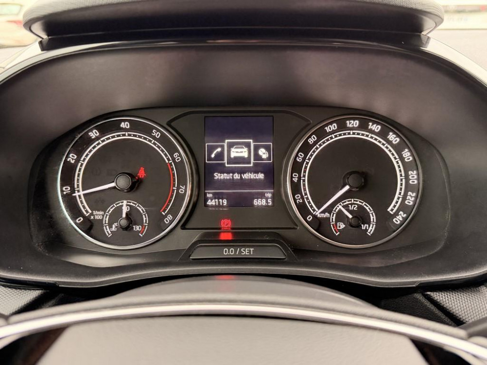 Acheter Skoda Fabia Fabia 1.0 MPI 80 ch BVM5 Ambition 5p occasion dans les concessions du Groupe Faurie