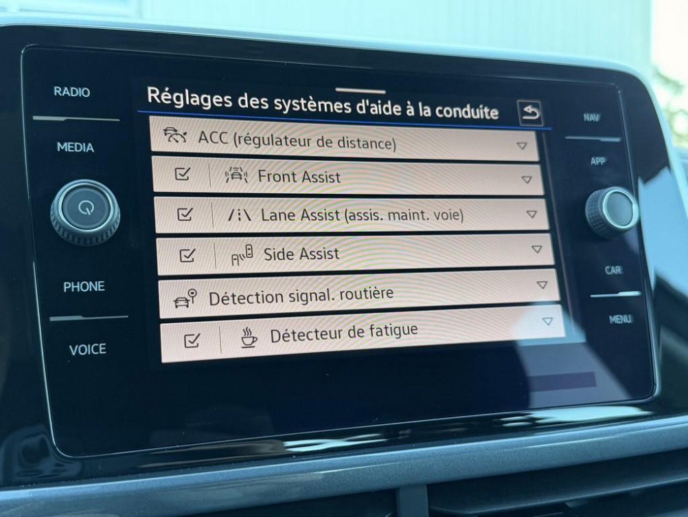 Acheter Volkswagen T-Roc T-Roc 1.5 TSI EVO 150 Start/Stop DSG7 Style 5p occasion dans les concessions du Groupe Faurie