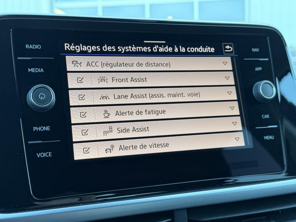 Acheter Volkswagen T-Roc T-Roc 1.5 TSI EVO2 150 Start/Stop DSG7 VW Edition 5p occasion dans les concessions du Groupe Faurie