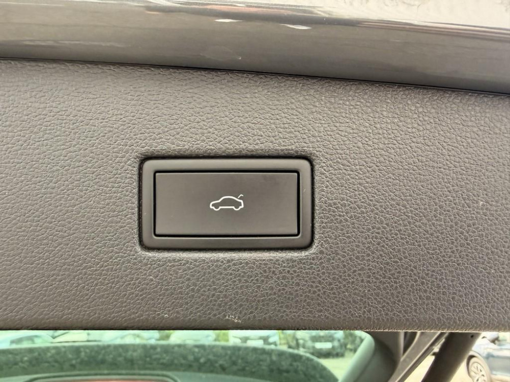 Acheter Volkswagen Tiguan Tiguan 2.0 TDI 150ch DSG7 R-Line 5p occasion dans les concessions du Groupe Faurie