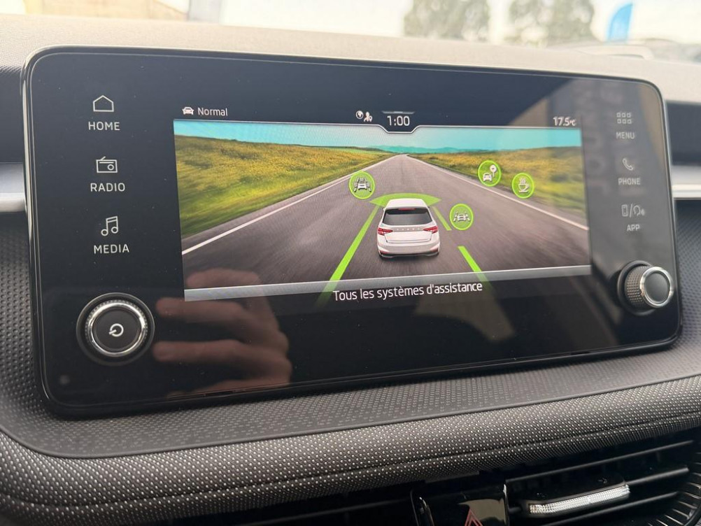 Acheter Skoda Fabia Fabia 1.0 TSI 116 ch EVO 2 DSG7 Selection 5p occasion dans les concessions du Groupe Faurie