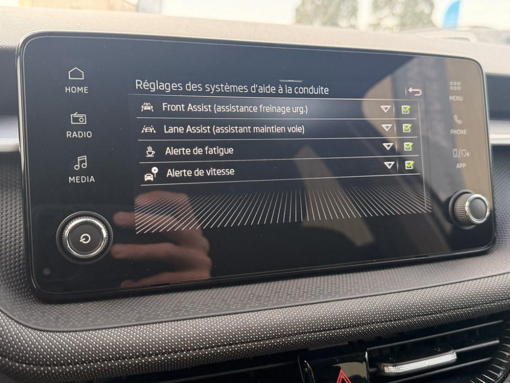 Acheter Skoda Fabia Fabia 1.0 TSI 116 ch EVO 2 DSG7 Selection 5p occasion dans les concessions du Groupe Faurie