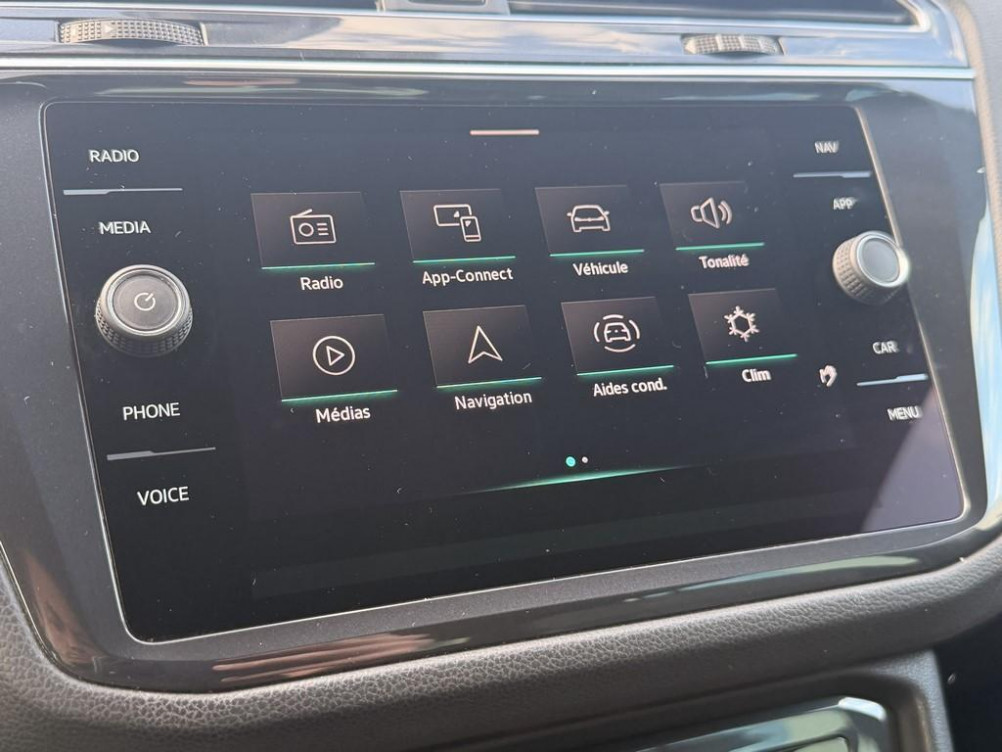 Acheter Volkswagen Tiguan Tiguan 2.0 TDI 150ch DSG7 R-Line 5p occasion dans les concessions du Groupe Faurie