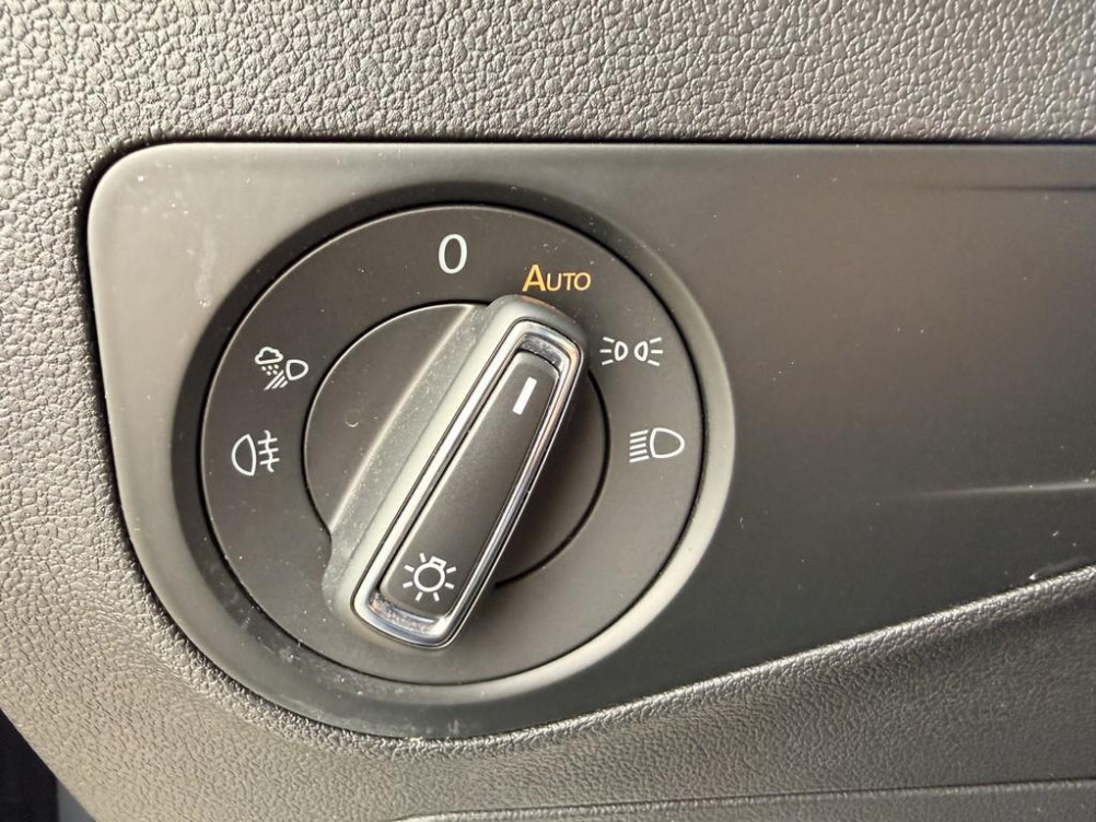 Acheter Volkswagen Tiguan Tiguan 2.0 TDI 150ch DSG7 R-Line 5p occasion dans les concessions du Groupe Faurie