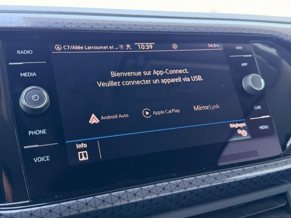 Acheter Volkswagen T-Cross T-Cross 1.0 TSI 110 Start/Stop DSG7 Style 5p occasion dans les concessions du Groupe Faurie