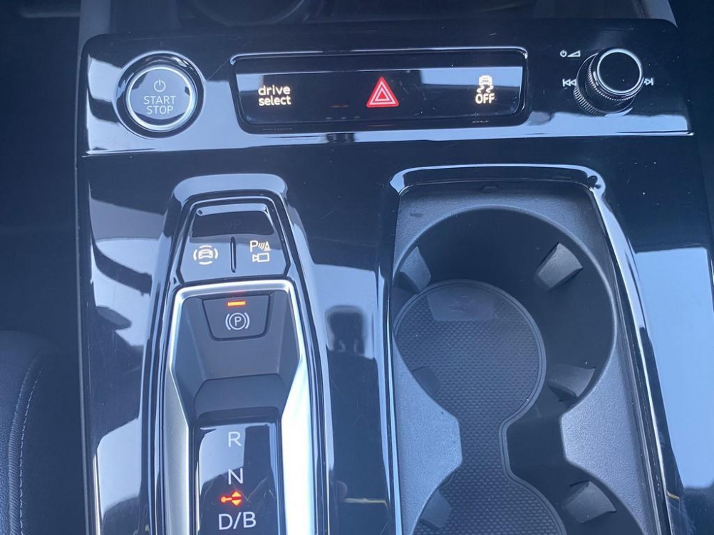 Acheter Audi Q6 E-TRON Q6 e-tron 306 ch 100 kWh performance S line 5p occasion dans les concessions du Groupe Faurie