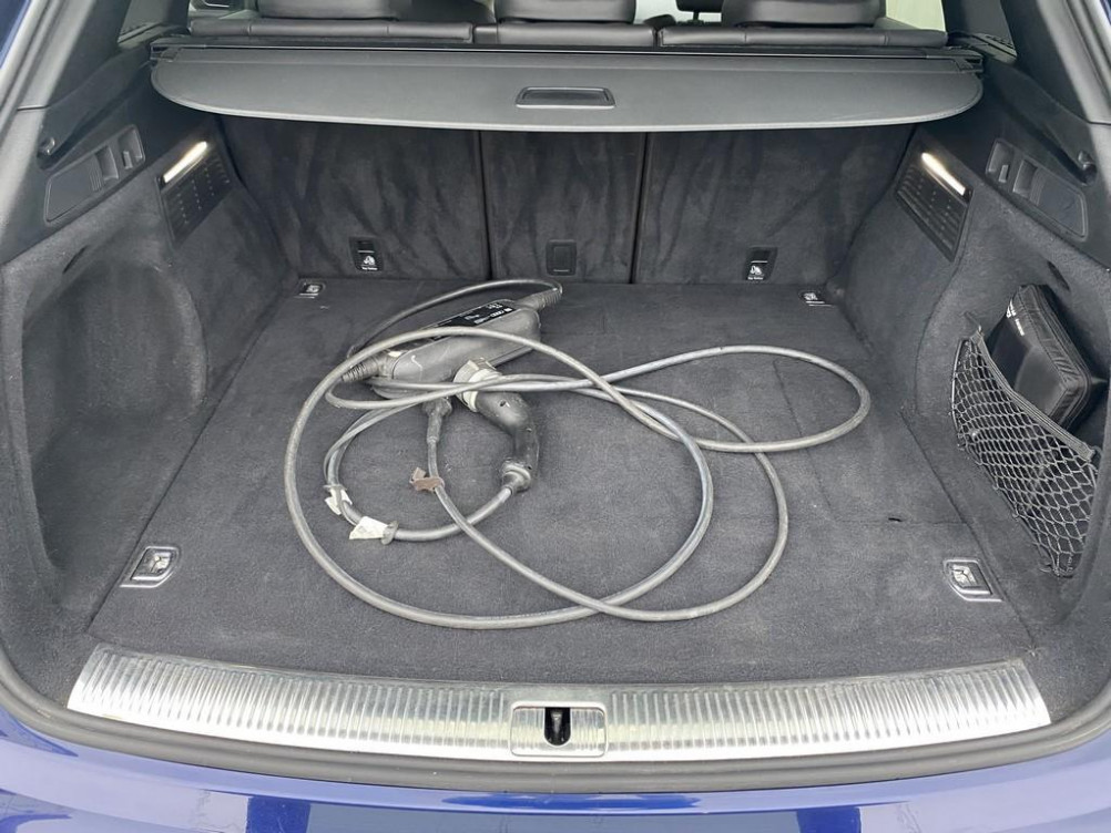 Acheter Audi Q5 Q5 55 TFSI e 367 S tronic 7 Quattro S line 5p occasion dans les concessions du Groupe Faurie