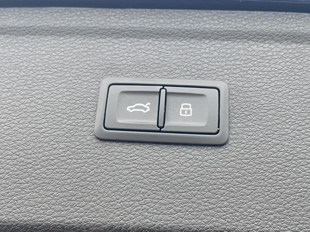 Acheter Audi Q5 Q5 55 TFSI e 367 S tronic 7 Quattro S line 5p occasion dans les concessions du Groupe Faurie