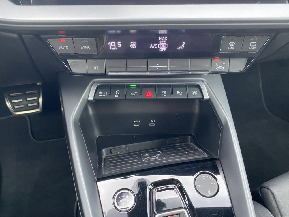 Acheter Audi A3 Sportback A3 Sportback TFSI e Hybride rechargeable 272 S tronic 6 S line 5p occasion dans les concessions du Groupe Faurie