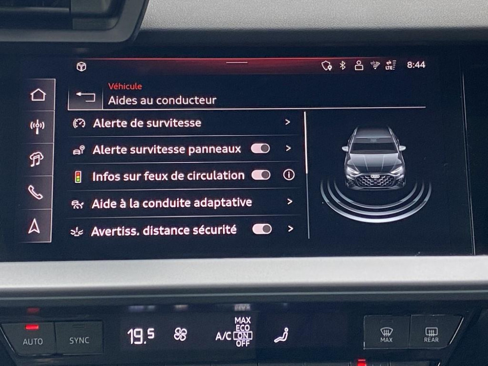 Acheter Audi A3 Sportback A3 Sportback TFSI e Hybride rechargeable 272 S tronic 6 S line 5p occasion dans les concessions du Groupe Faurie