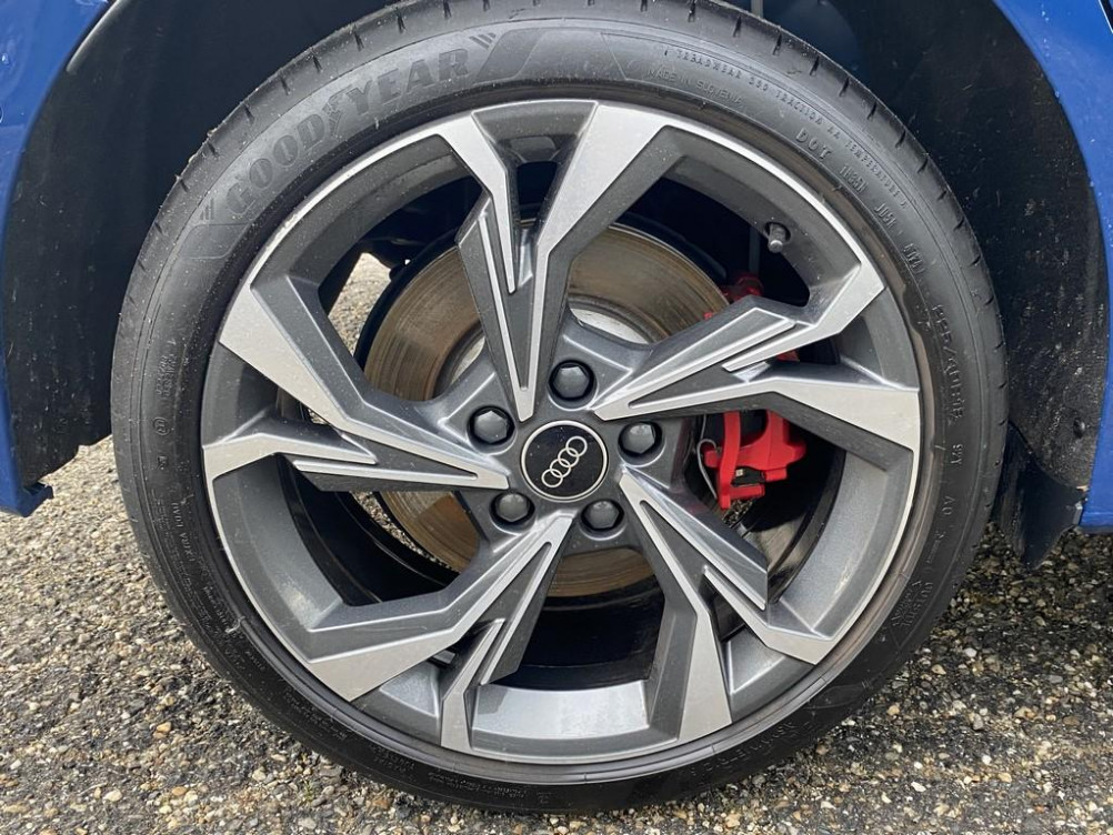 Acheter Audi A3 Sportback A3 Sportback TFSI e Hybride rechargeable 272 S tronic 6 S line 5p occasion dans les concessions du Groupe Faurie