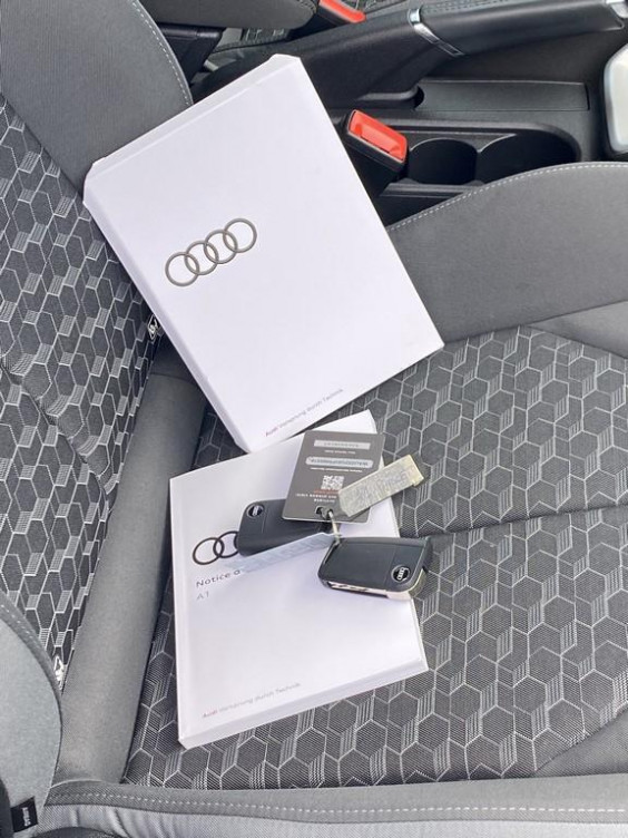 Acheter Audi A1 Sportback A1 Sportback 30 TFSI 110 ch S tronic 7 Advanced 2 5p occasion dans les concessions du Groupe Faurie