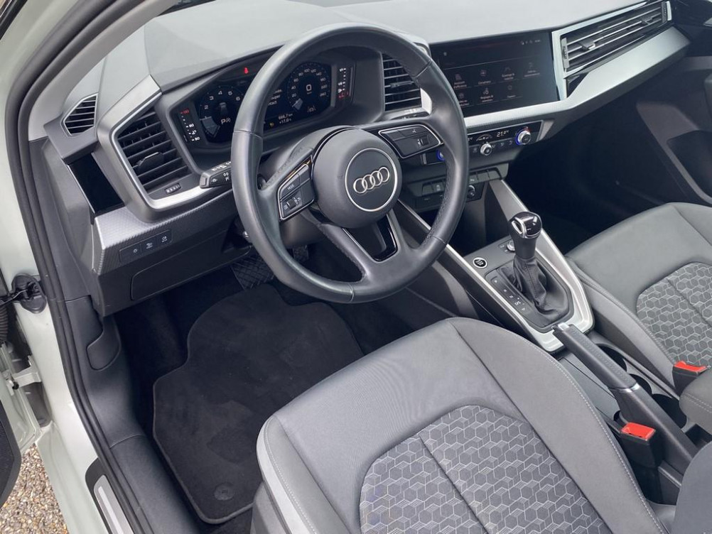 Acheter Audi A1 Sportback A1 Sportback 30 TFSI 110 ch S tronic 7 Advanced 2 5p occasion dans les concessions du Groupe Faurie