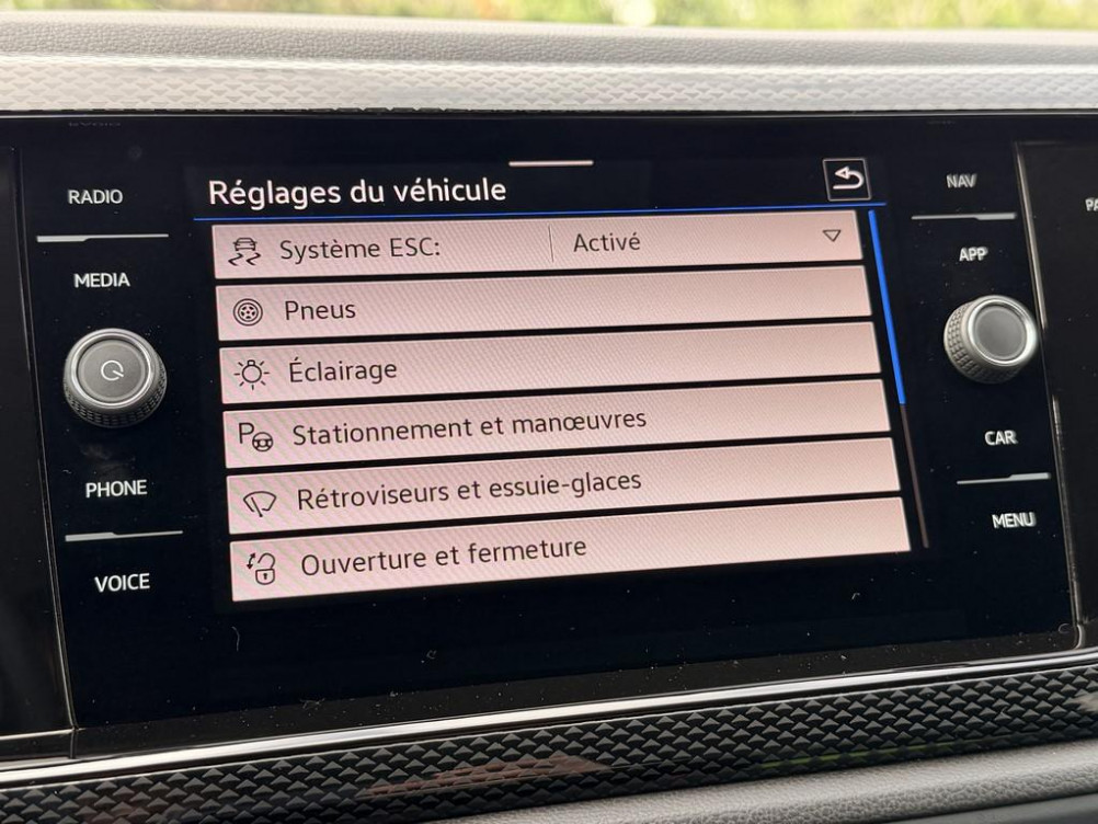 Acheter Volkswagen Polo Polo 1.0 TSI 95 S&S DSG7 VW Edition 5p occasion dans les concessions du Groupe Faurie