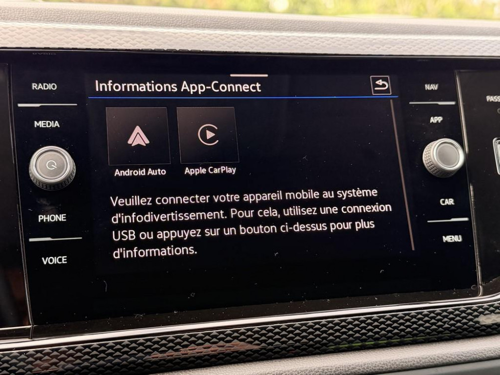 Acheter Volkswagen Polo Polo 1.0 TSI 95 S&S DSG7 VW Edition 5p occasion dans les concessions du Groupe Faurie