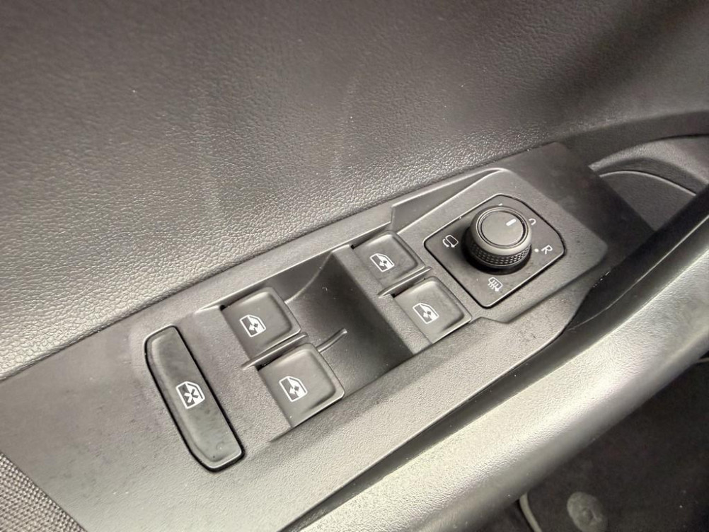 Acheter Volkswagen Polo Polo 1.0 TSI 95 S&S DSG7 VW Edition 5p occasion dans les concessions du Groupe Faurie